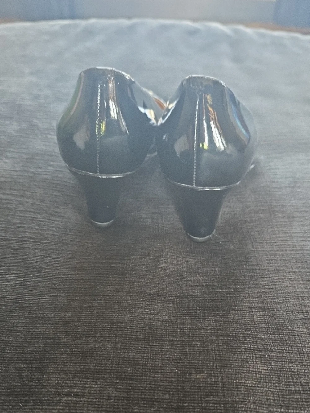 Cole Haan Black Patent Wedge Pumps Size 8 - Picture 5 of 6